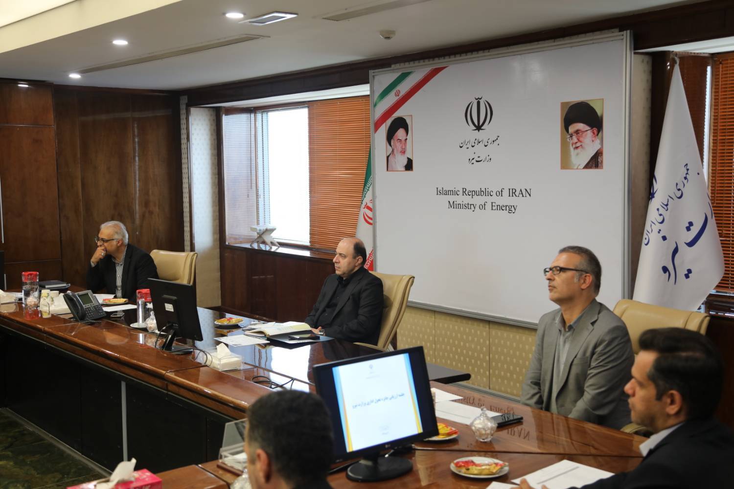 برگزاری نشست ارزیابی «جایزه تحول اداری وزارت نیرو»